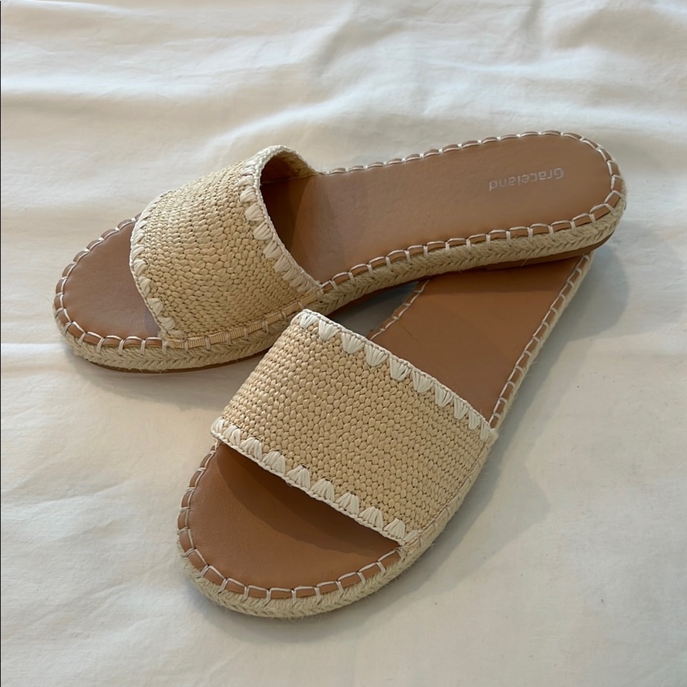 Graceland Cream Raffia Slide Sandals